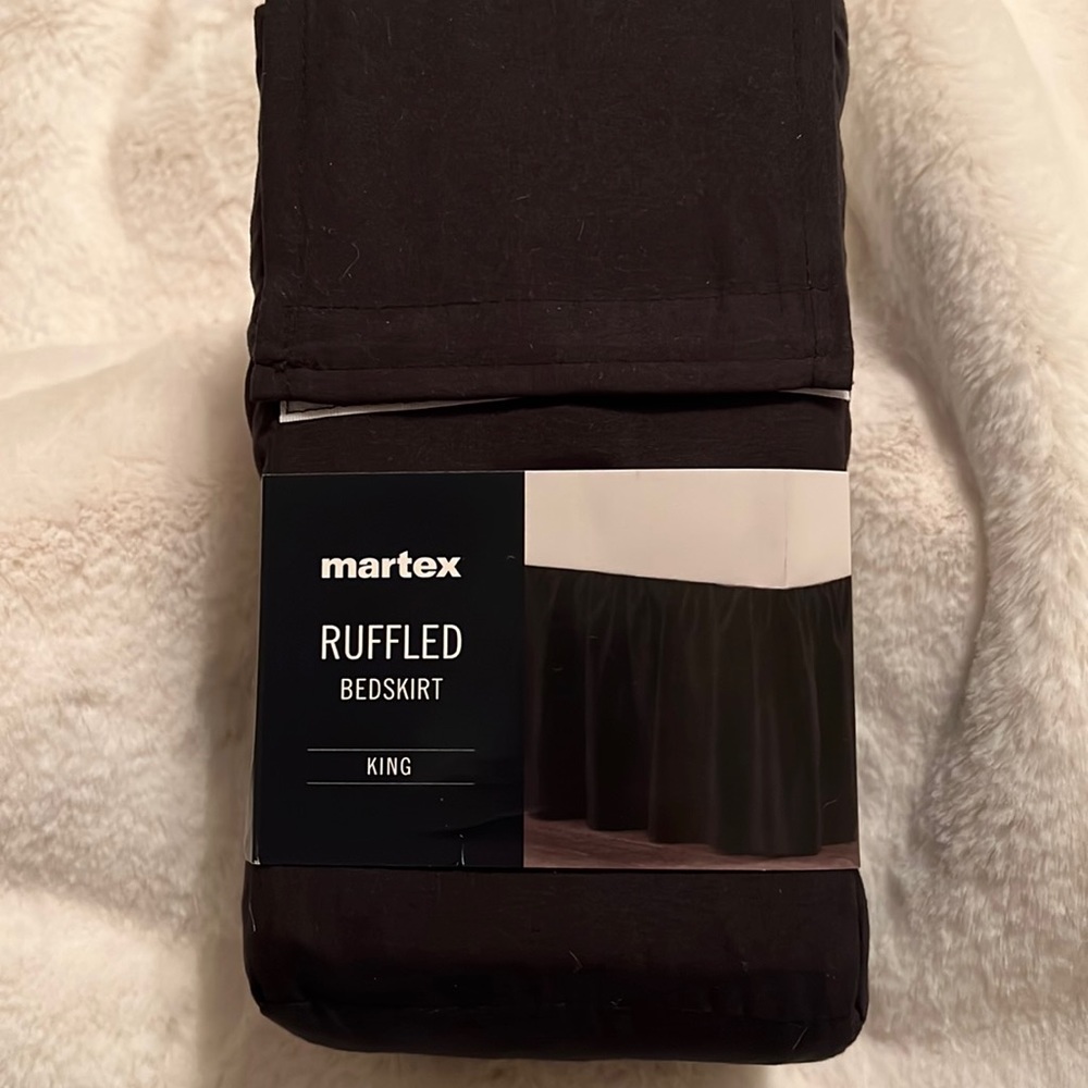 Martex King sized Black bedskirt